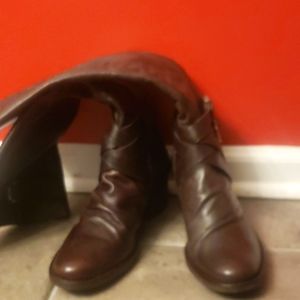 Leather boots